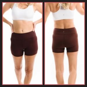 Zyia Fig Vibration Shorts